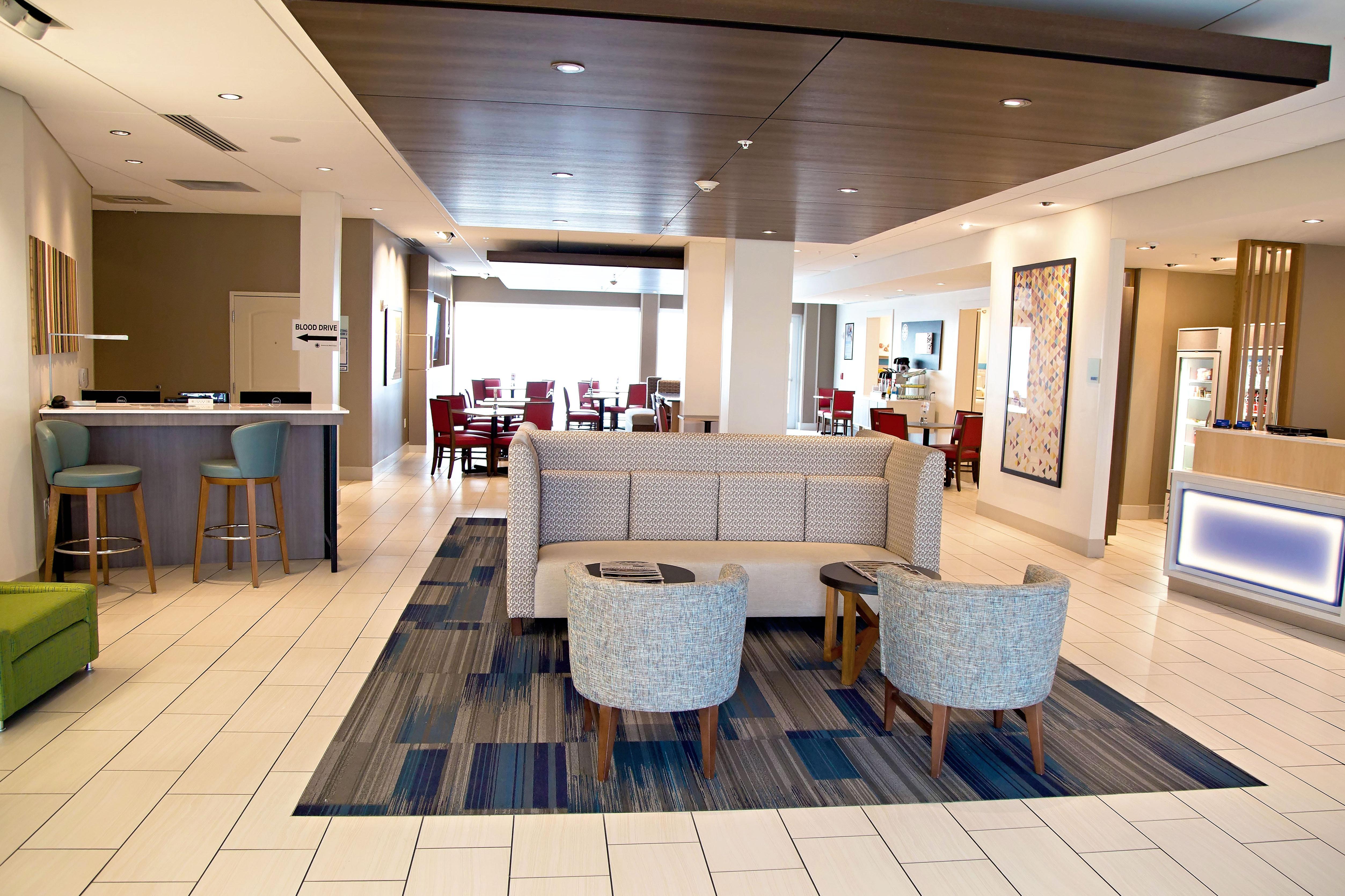 Holiday Inn Express & Suites Great Bend By Ihg Zewnętrze zdjęcie