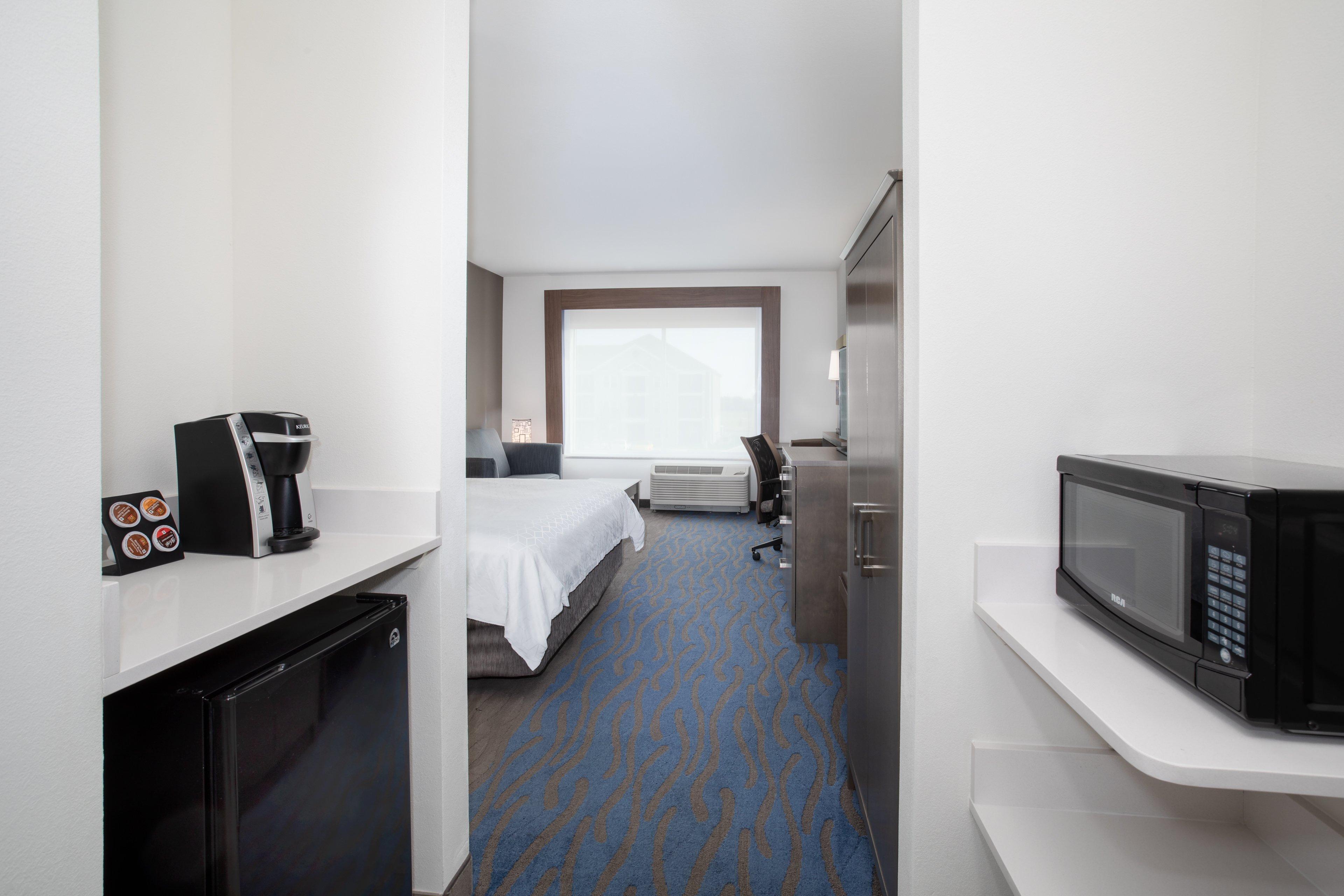 Holiday Inn Express & Suites Great Bend By Ihg Zewnętrze zdjęcie